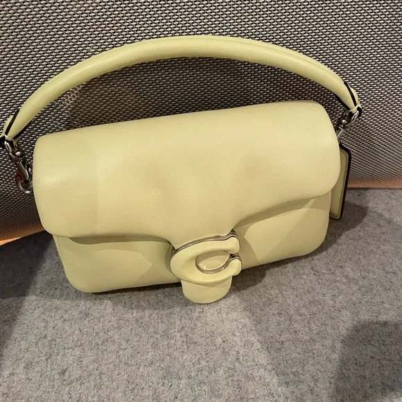 SOLD Coach pillow tabby mini - lime green - Picture 2 of 9